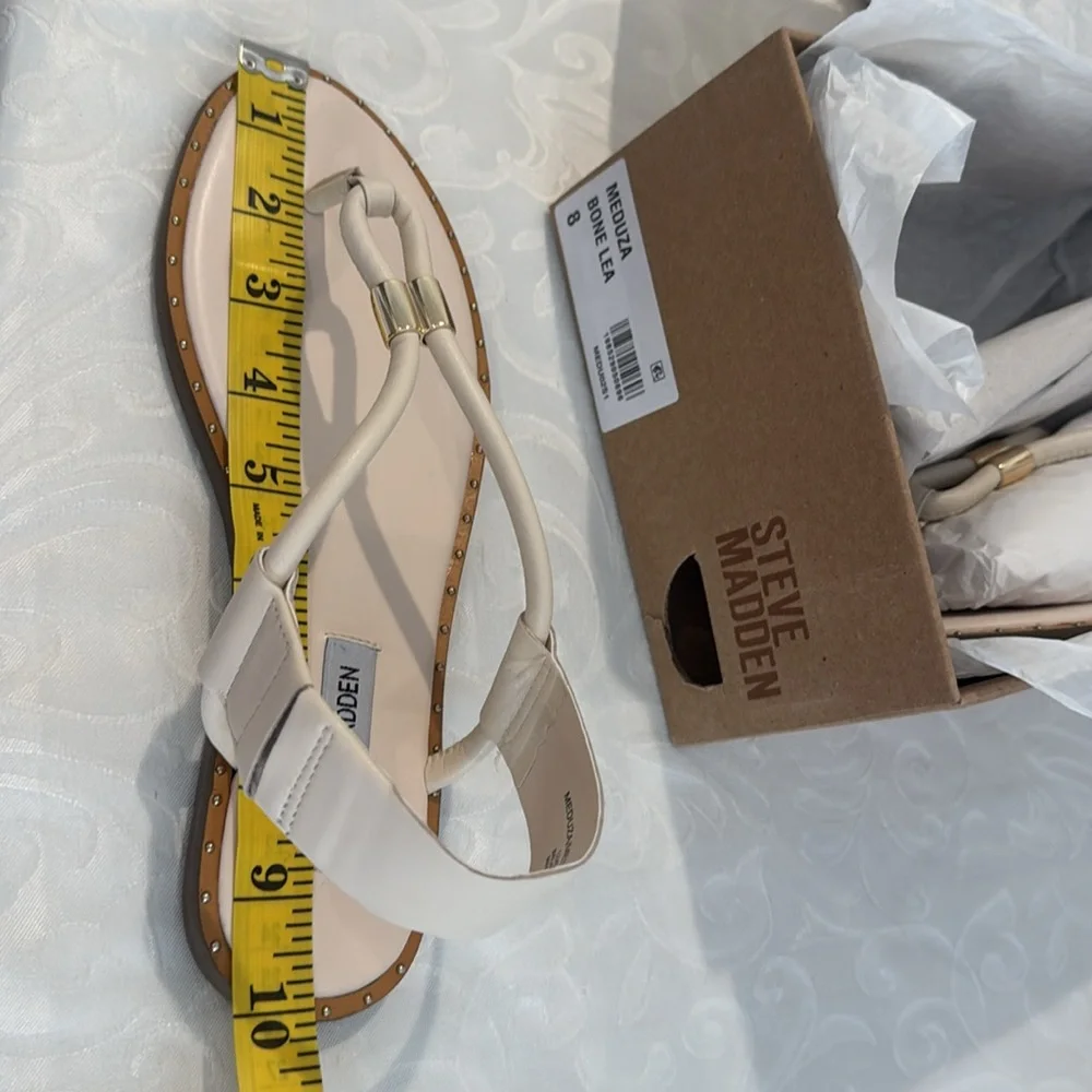 Steve Madden Meduza Sandals. Ladies Size 8 - Picture 12 of 16